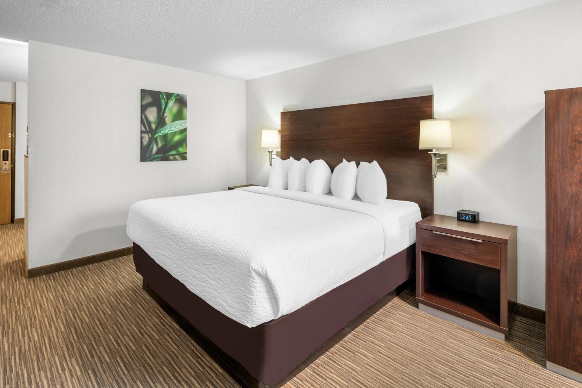 היל סיטי Everspring Inn & Suites חדר תמונה