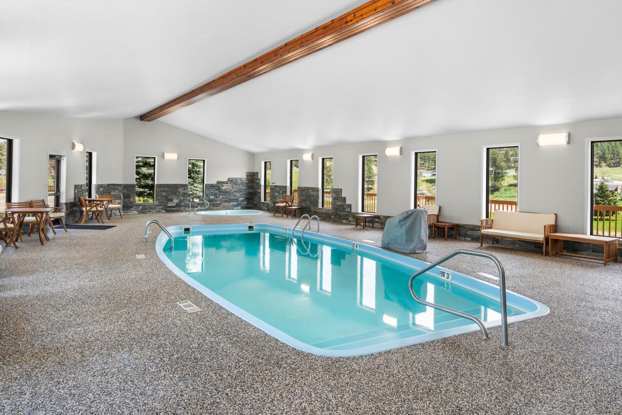 היל סיטי Everspring Inn & Suites מראה חיצוני תמונה