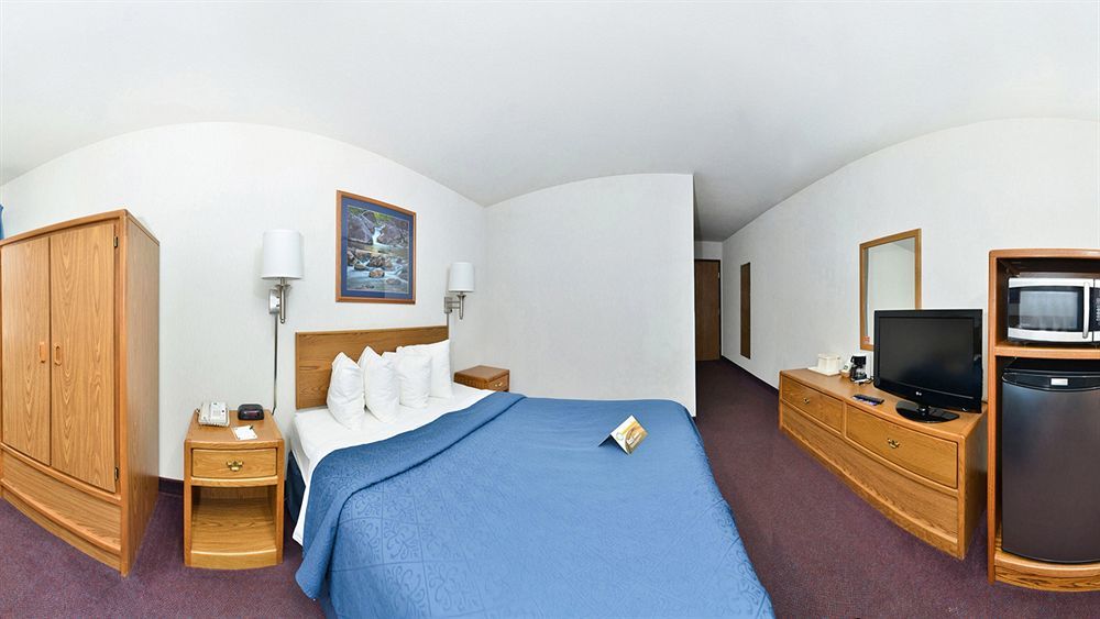 היל סיטי Everspring Inn & Suites מראה חיצוני תמונה