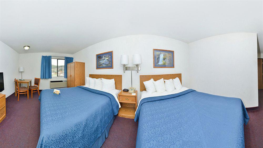 היל סיטי Everspring Inn & Suites מראה חיצוני תמונה